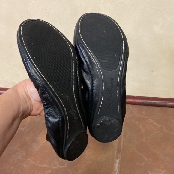 Lucky Brand Black Leather Flats size 7.5 - Picture 3 of 4
